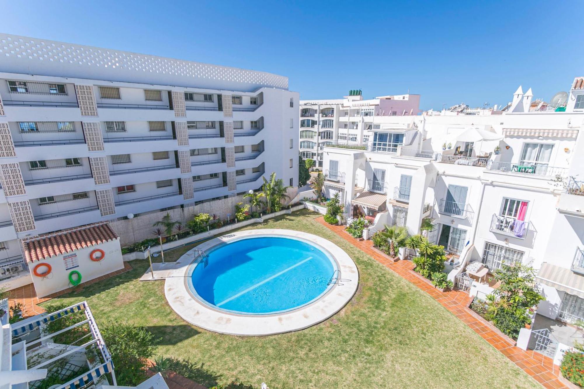 Canovas Nerja - Casa Adosada Con Piscina Los Huertos 6 Экстерьер фото